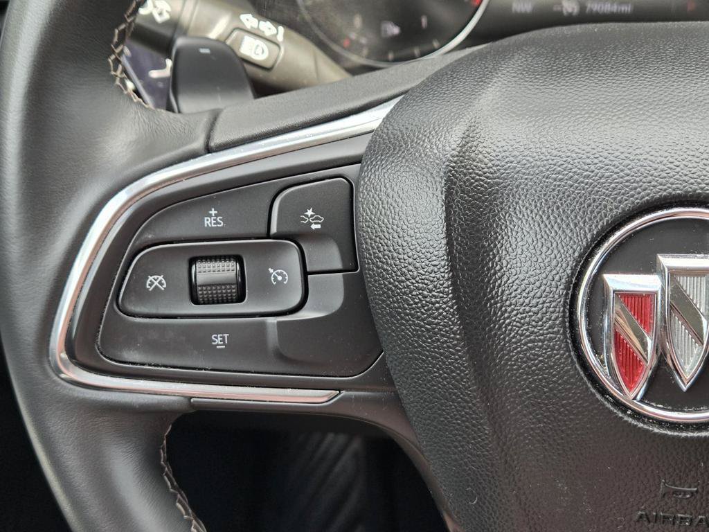 Used 2022 Buick Envision Preferred w/ Sport Touring Package FWD image 21