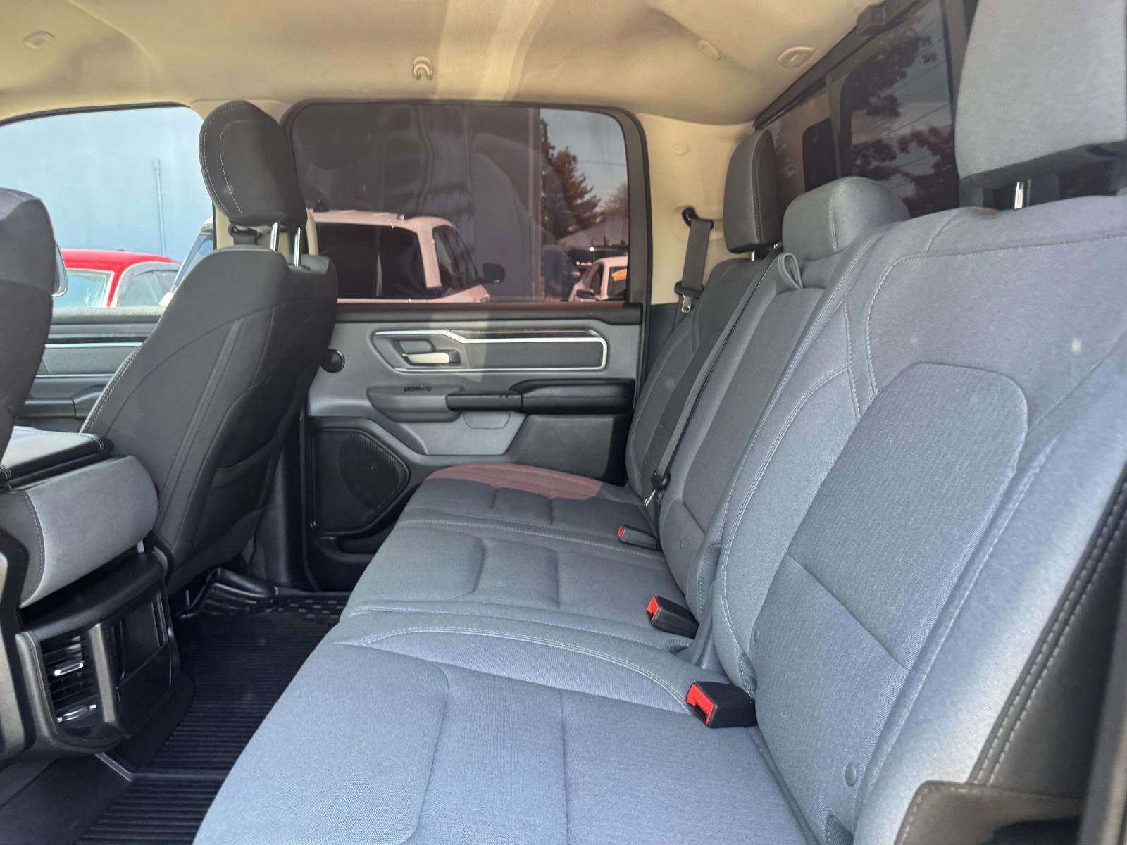 Used 2019 RAM 1500 Big Horn AWD/4WD image 14