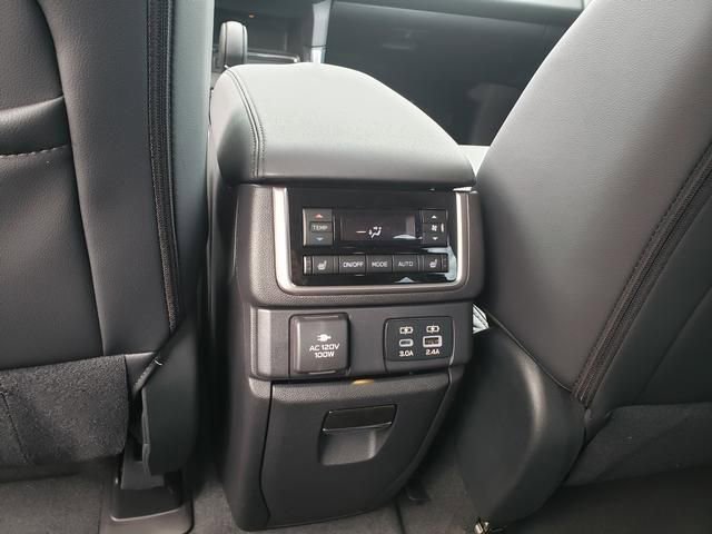 New 2026 Subaru Ascent Bronze Edition image 12
