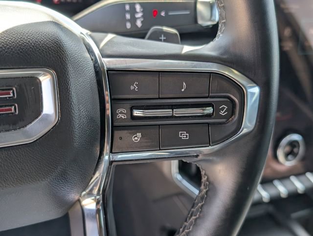 Used 2024 GMC Acadia Elevation image 17