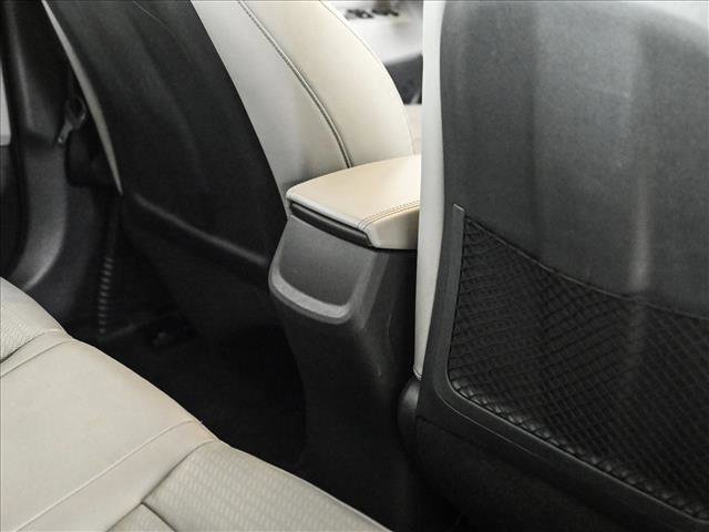Used 2018 Hyundai Elantra Limited image 18