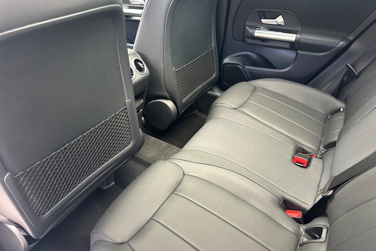New 2026 Mercedes-Benz GLA 250 4MATIC image 23