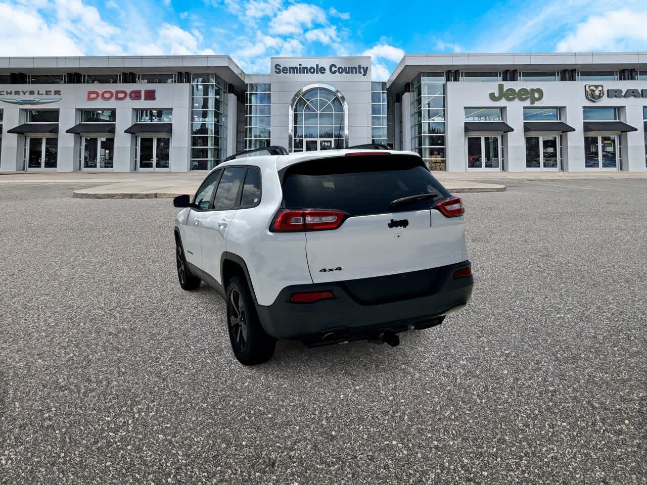 Used 2018 Jeep Cherokee Limited w/ High Altitude Package AWD/4WD image 6
