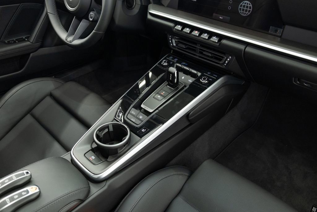 Used 2025 Porsche 911 Turbo S image 29