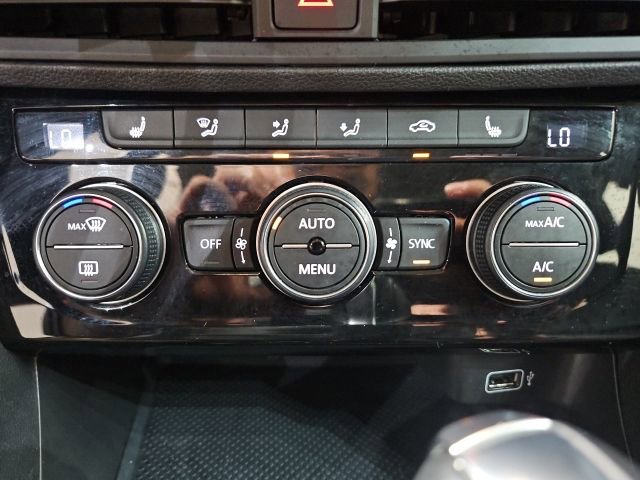 Used 2019 Volkswagen Jetta image 20