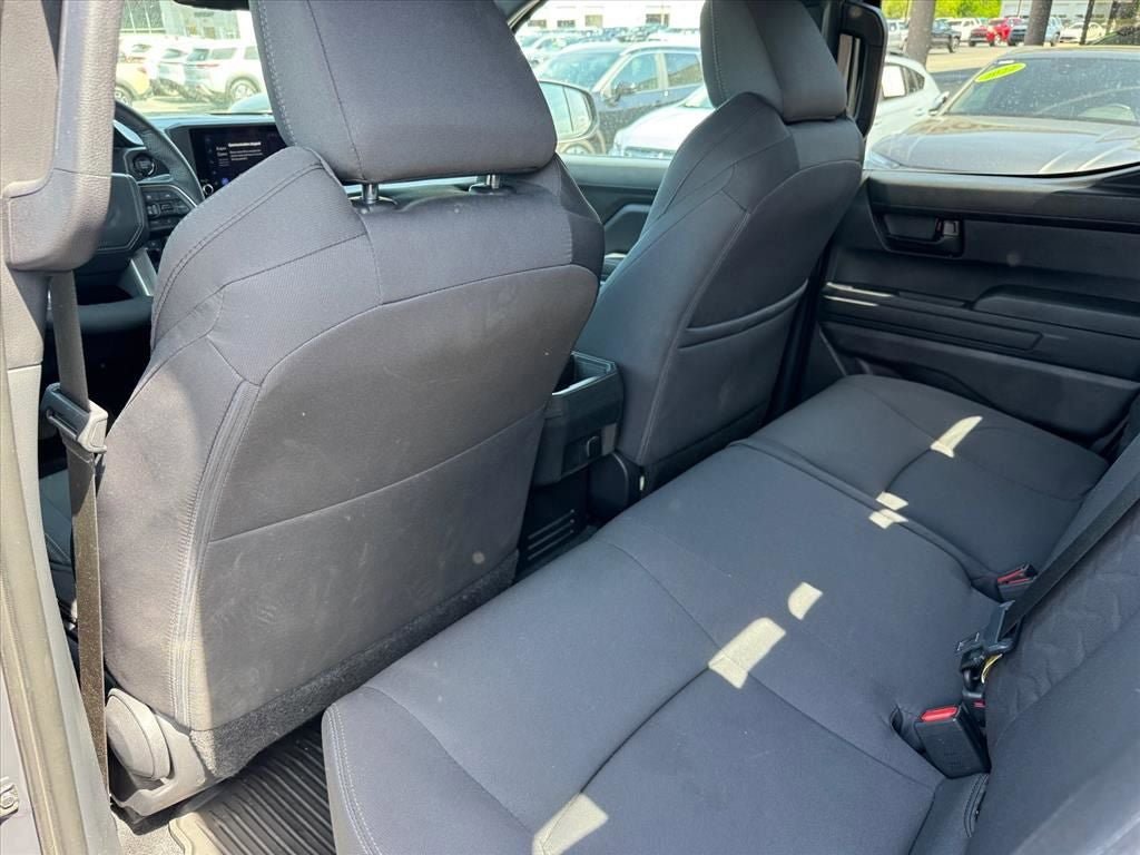 Certified 2025 Toyota Tacoma SR5 AWD/4WD image 18