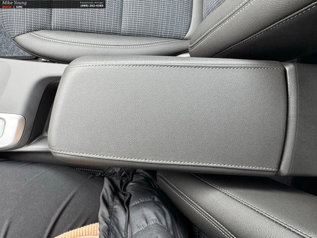 New 2026 Buick Envista Sport Touring w/ Convenience I Package FWD image 24