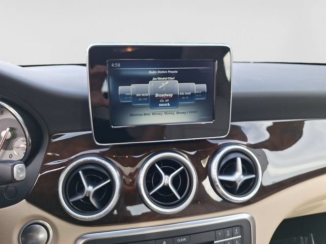 Used 2016 Mercedes-Benz CLA 250 image 15