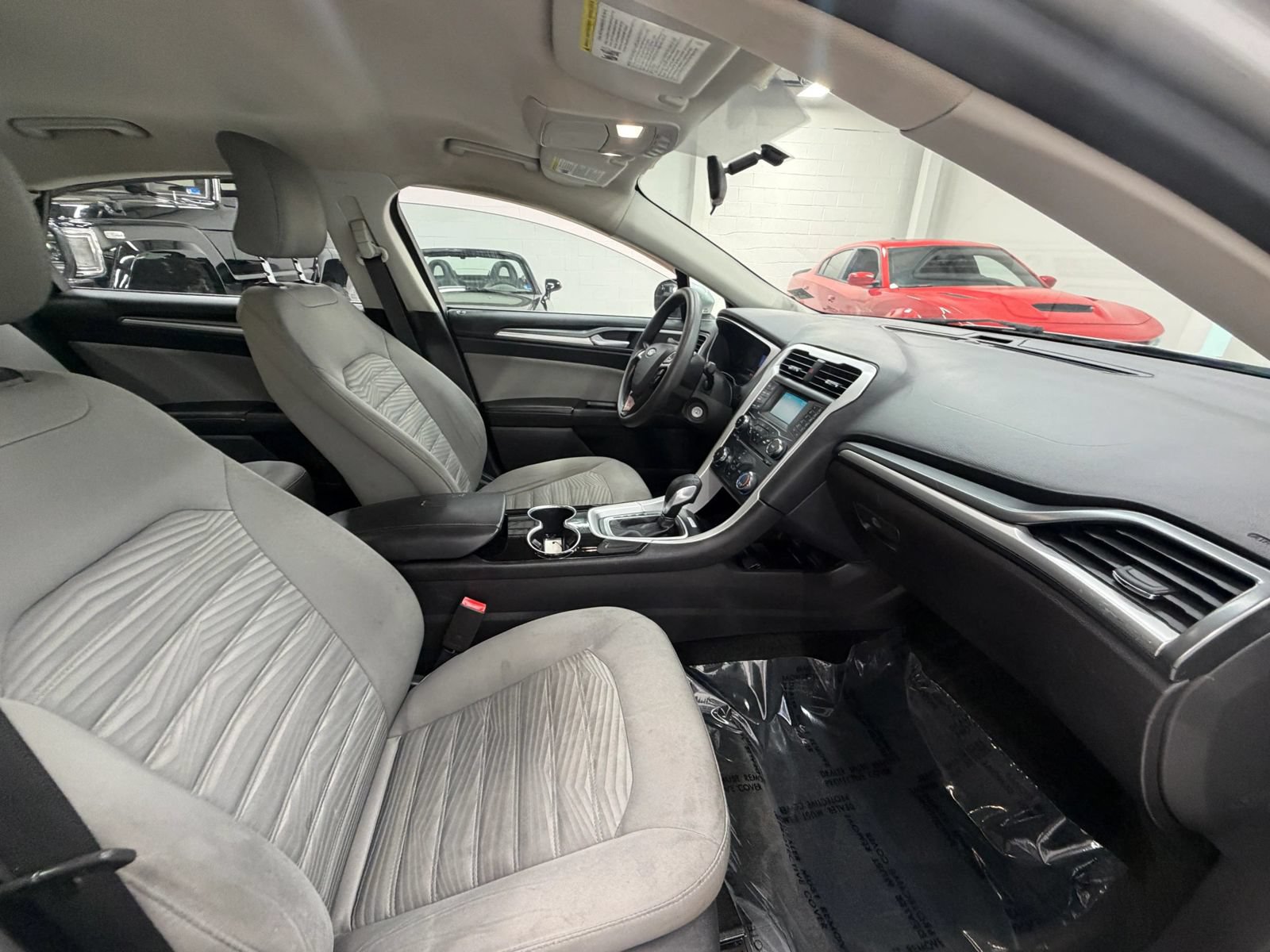 Used 2016 Ford Fusion S w/ Equipment Group 101A FWD image 21