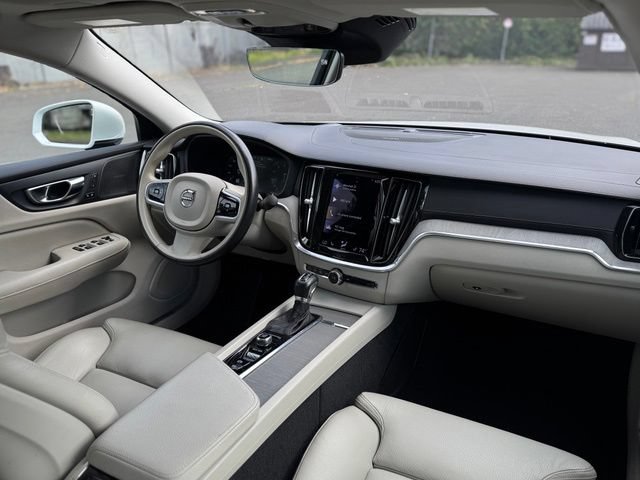 Used 2021 Volvo S60 T6 Inscription AWD/4WD image 19