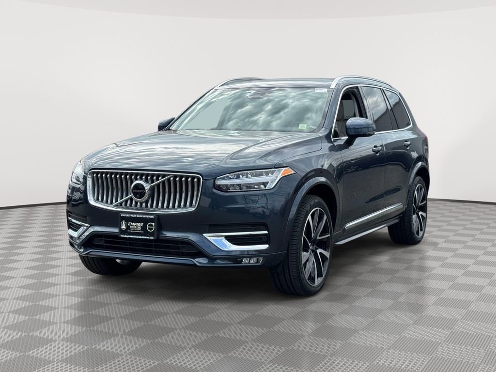 Used 2023 Volvo XC90 B6 Plus w/ Protection Package Premier image 2
