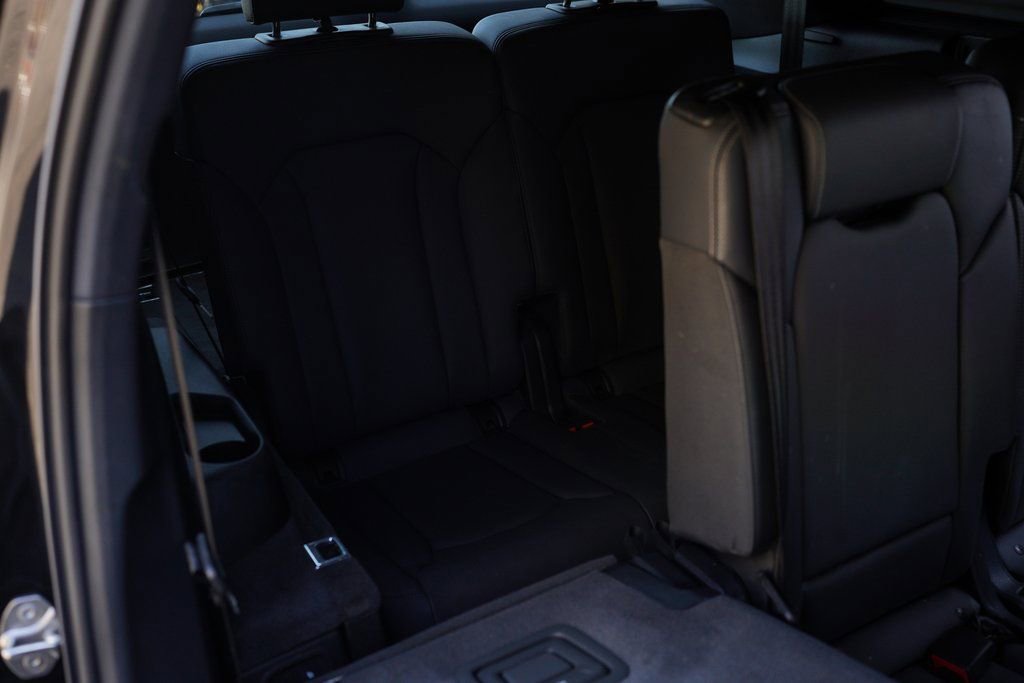 Used 2025 Audi Q7 2.0T Premium w/ Convenience Package image 29