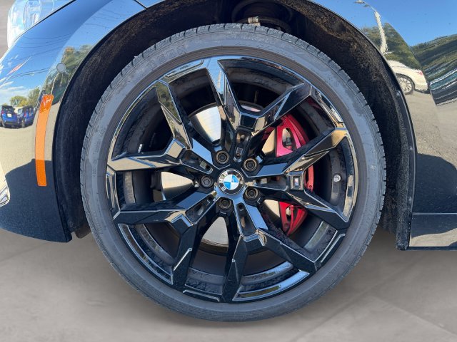 Certified 2026 BMW 330i xDrive Sedan w/ M Sport Package AWD/4WD image 14