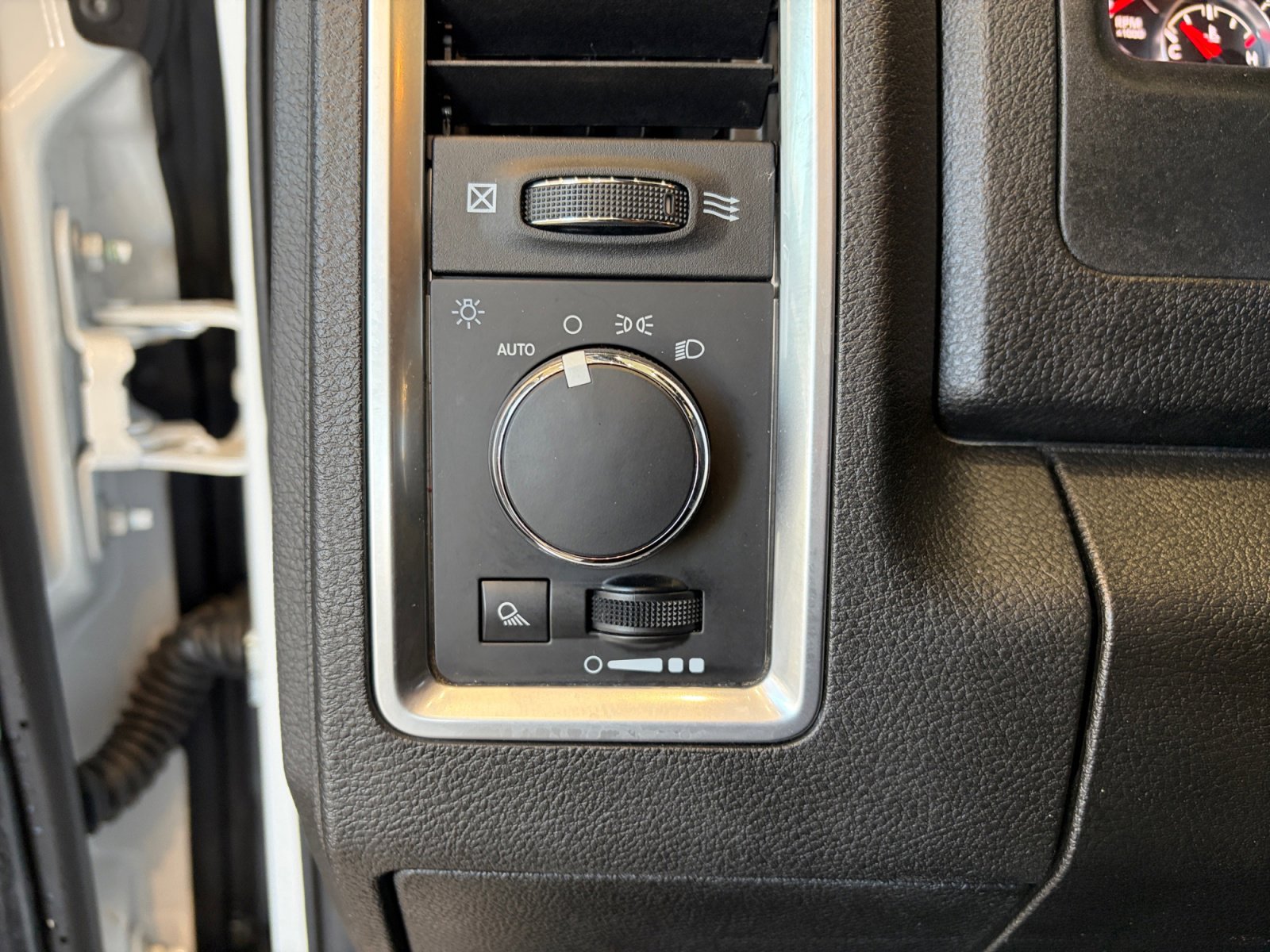 Used 2024 RAM 1500 Classic Warlock AWD/4WD image 24