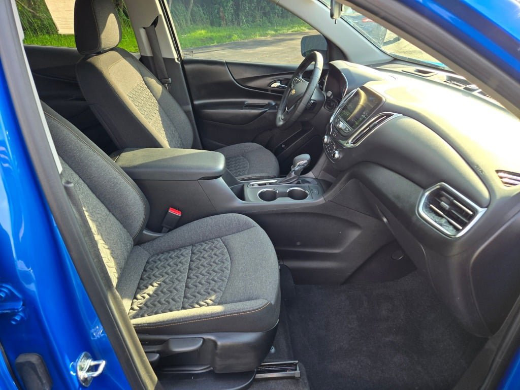 Certified 2024 Chevrolet Equinox LT FWD image 7