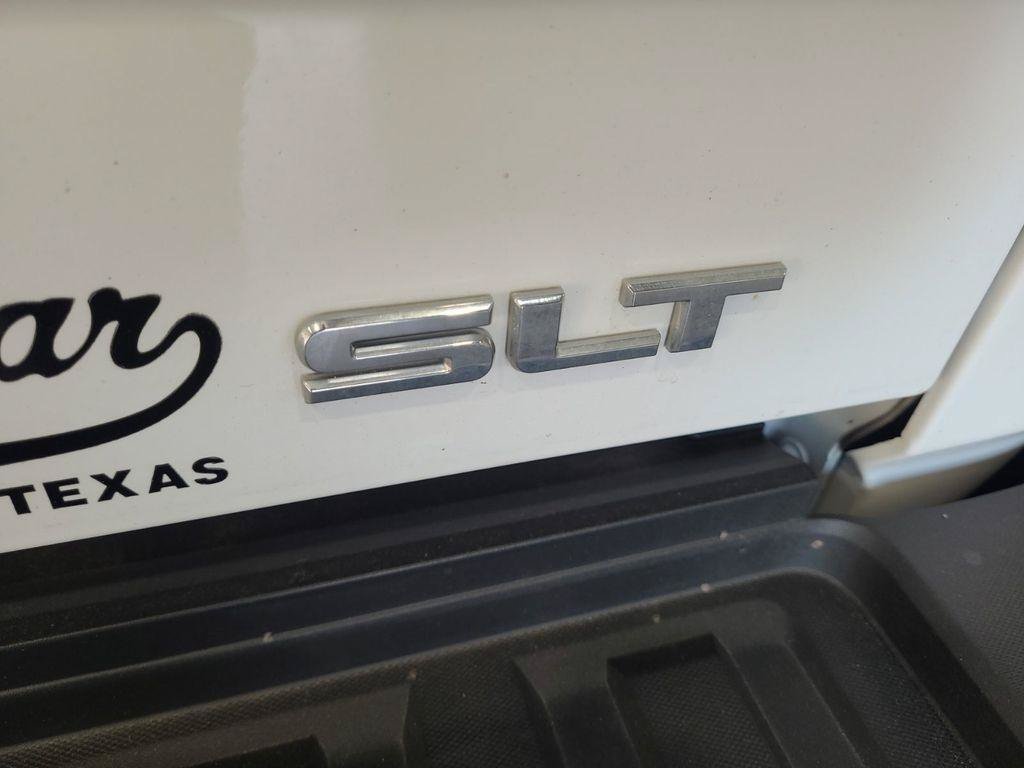 Used 2017 GMC Sierra 3500 SLT w/ Duramax Plus Package AWD/4WD image 7