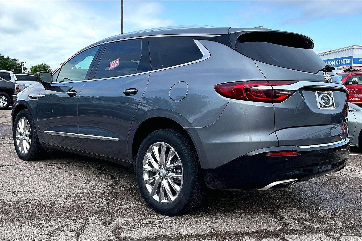Used 2019 Buick Enclave Premium w/ Experience Buick Package AWD/4WD image 5