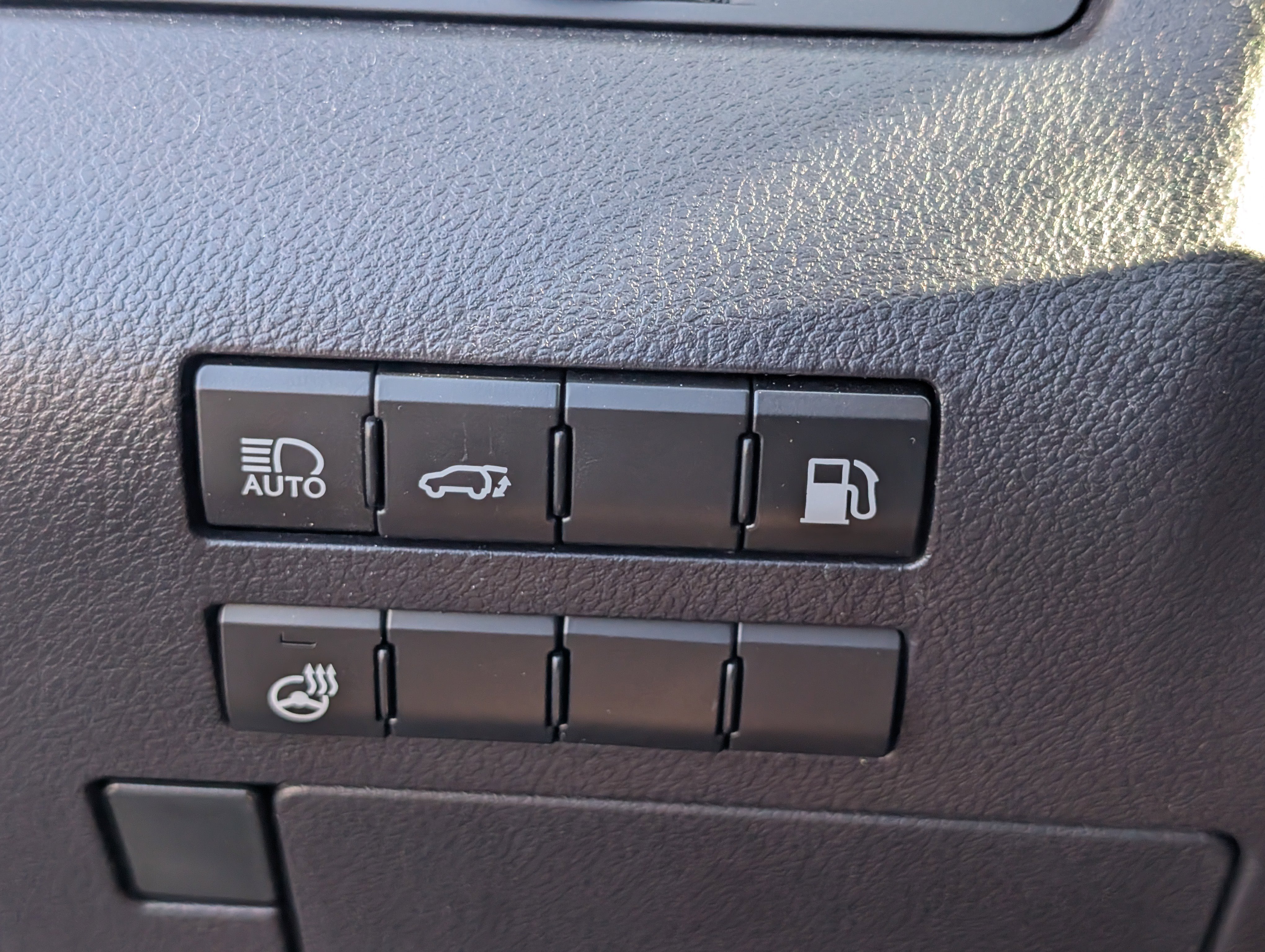 Used 2020 Lexus RX 450h AWD w/ Premium Package image 23