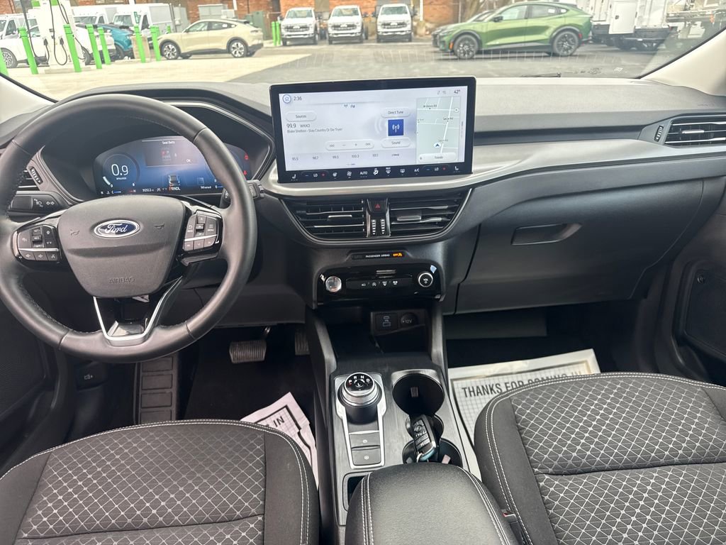 Used 2023 Ford Escape Active w/ Tech Pack #2 image 18