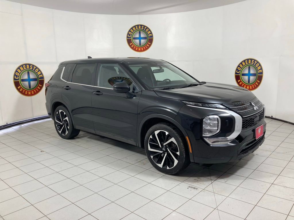 Used 2022 Mitsubishi Outlander ES image 19