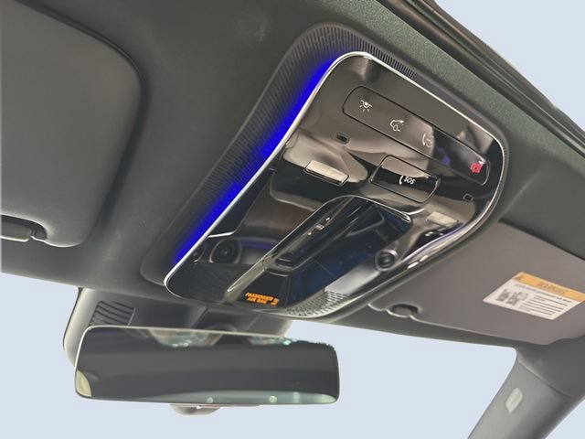 Used 2025 Mercedes-Benz C 300 4MATIC Sedan image 26