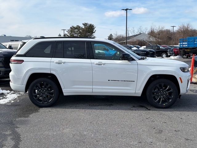 New 2026 Jeep Grand Cherokee Limited AWD/4WD image 9