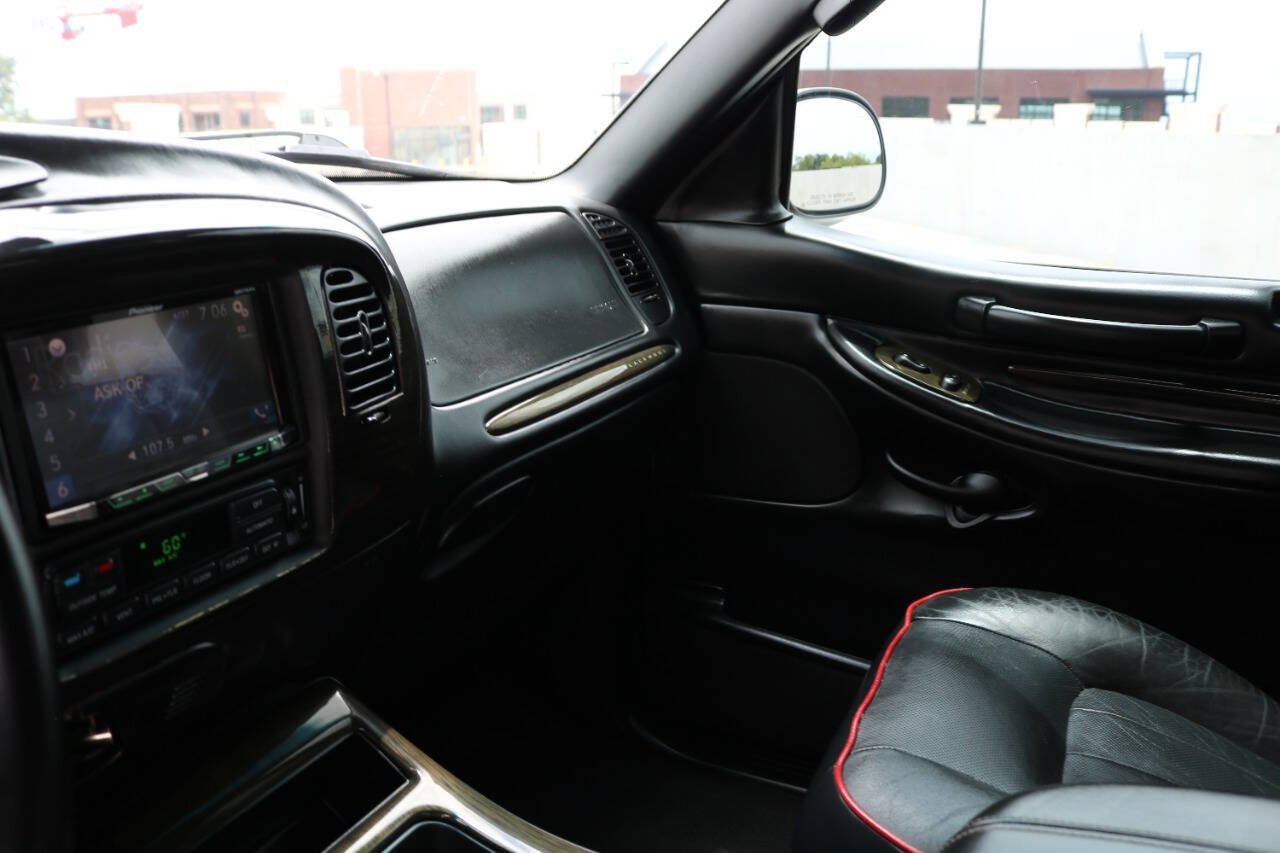 Used 2002 Lincoln Blackwood RWD image 81