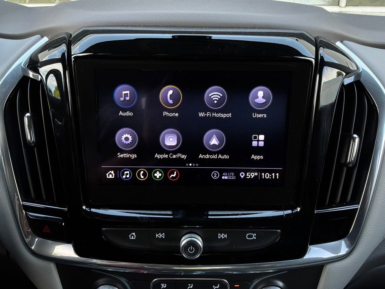 Used 2020 Chevrolet Traverse LT FWD image 32