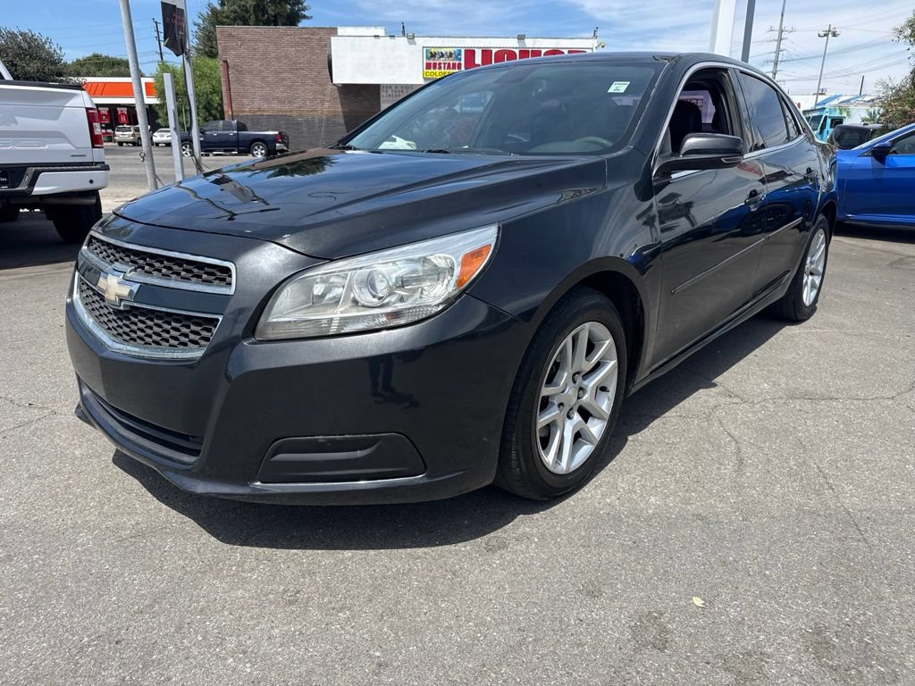 Used 2014 Chevrolet Malibu LT w/ Power Convenience Package FWD image 2