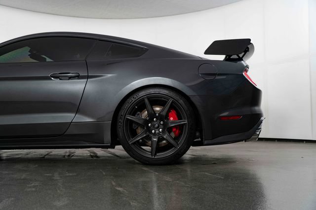 Used 2020 Ford Mustang Shelby GT500 w/ Carbon Fibre Track Pack RWD image 13