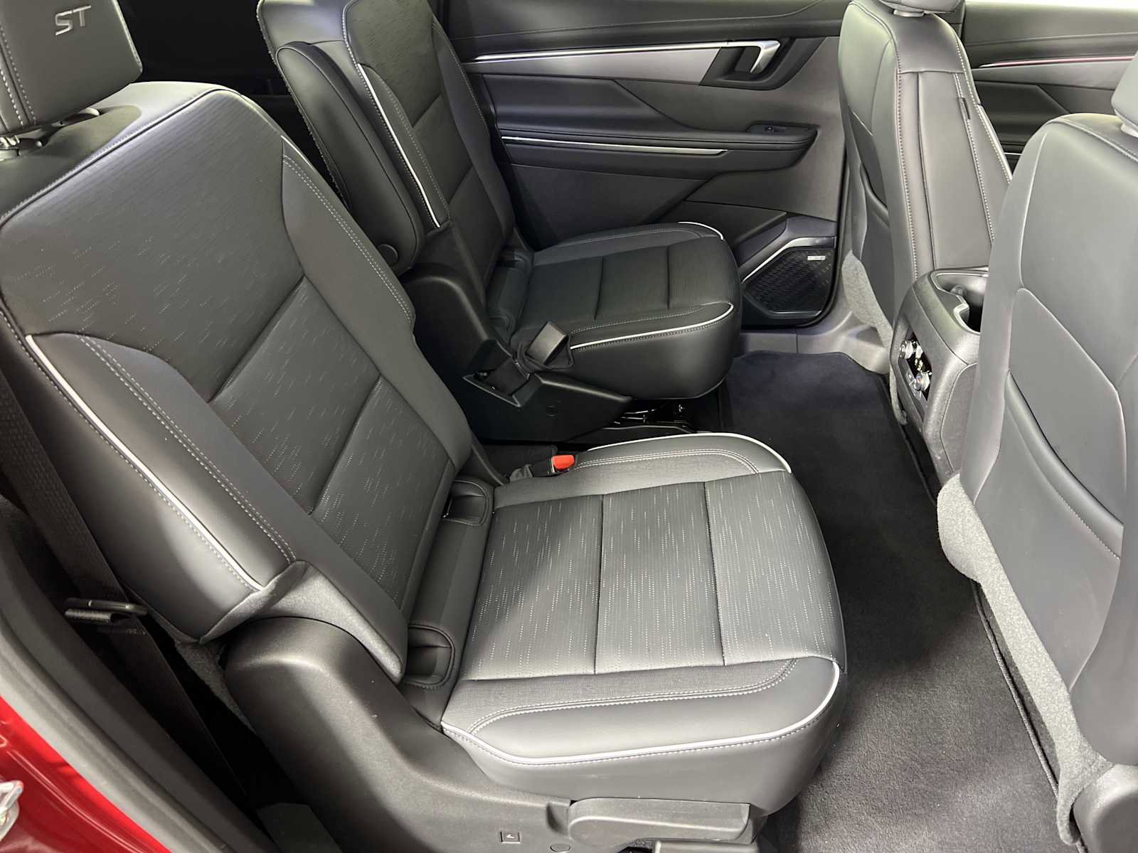 New 2026 Buick Enclave Sport Touring w/ Power Package image 17