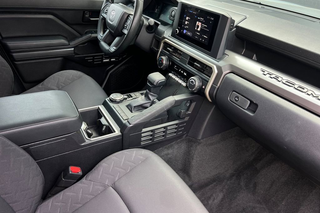 Used 2024 Toyota Tacoma SR5 image 18