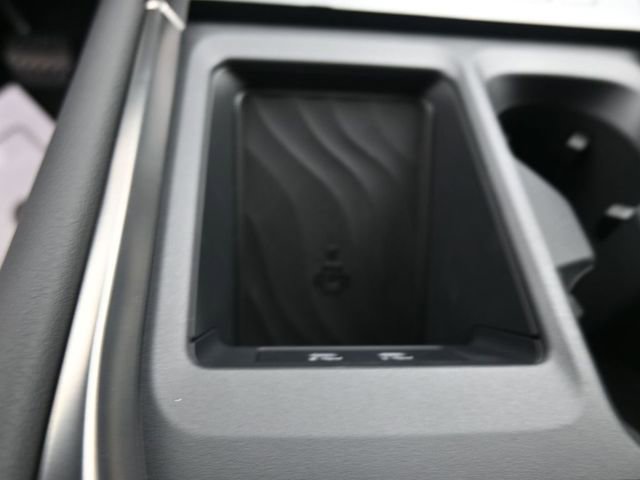 Used 2025 Nissan Armada PRO-4X image 15