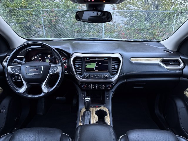 Used 2018 GMC Acadia Denali w/ Technology Package AWD/4WD image 11