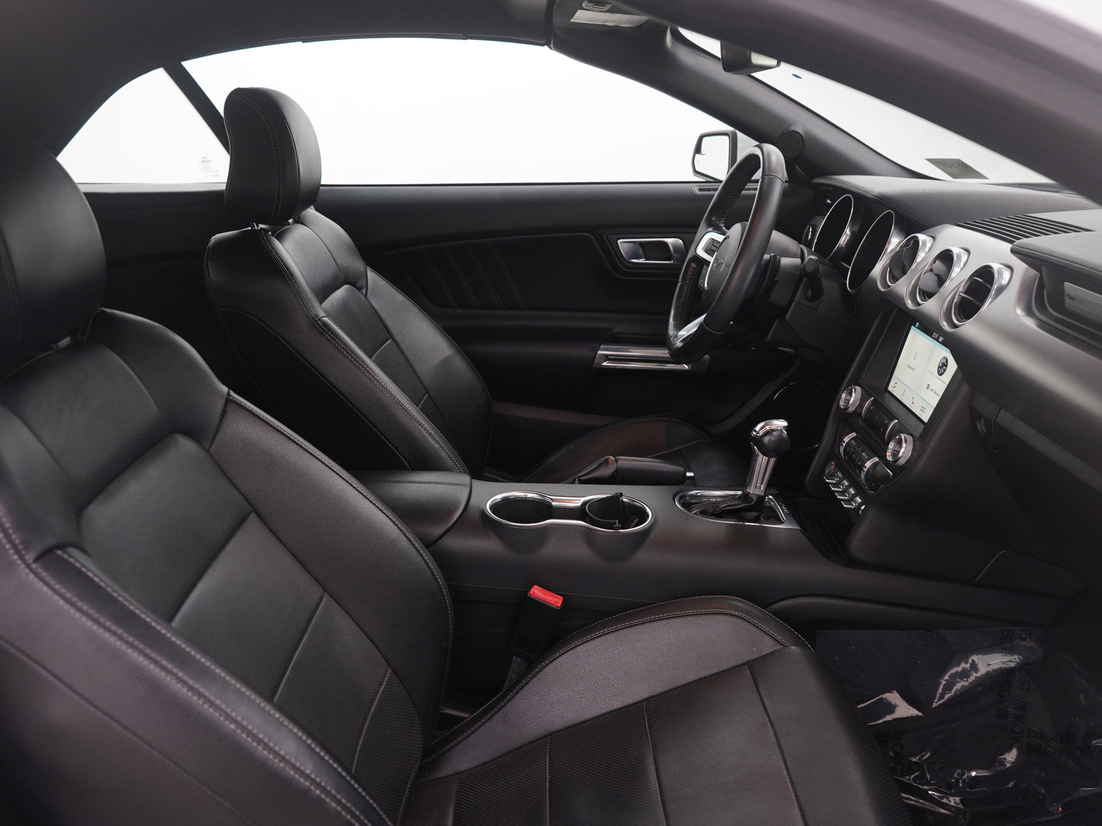 Used 2018 Ford Mustang GT Premium image 11