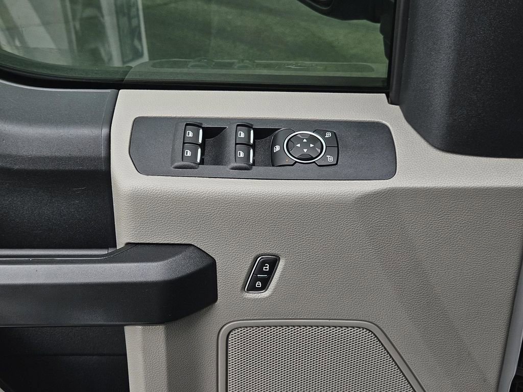 Used 2019 Ford F250 XL w/ STX Appearance Package AWD/4WD image 26