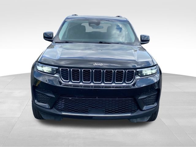 Used 2023 Jeep Grand Cherokee Laredo AWD/4WD video 2