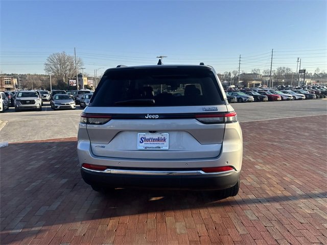 Used 2022 Jeep Grand Cherokee Limited 4xe image 35