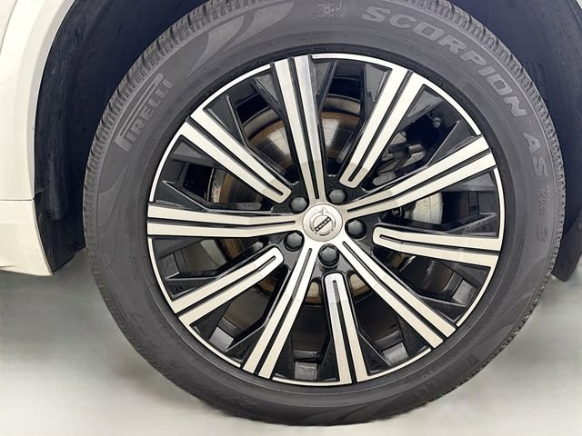 Used 2023 Volvo XC90 B6 Plus w/ Protection Package Premier image 37