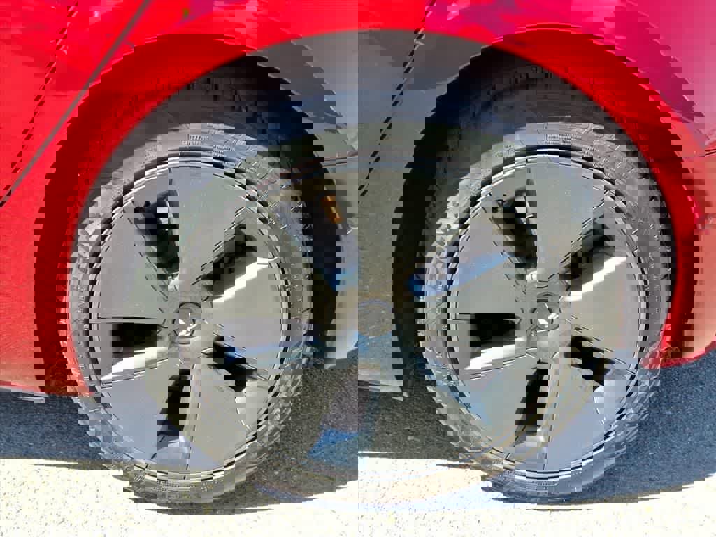 Used 2021 Tesla Model 3 Standard Range Plus RWD image 9