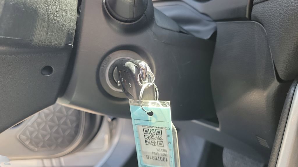 Certified 2025 Toyota RAV4 LE FWD image 32