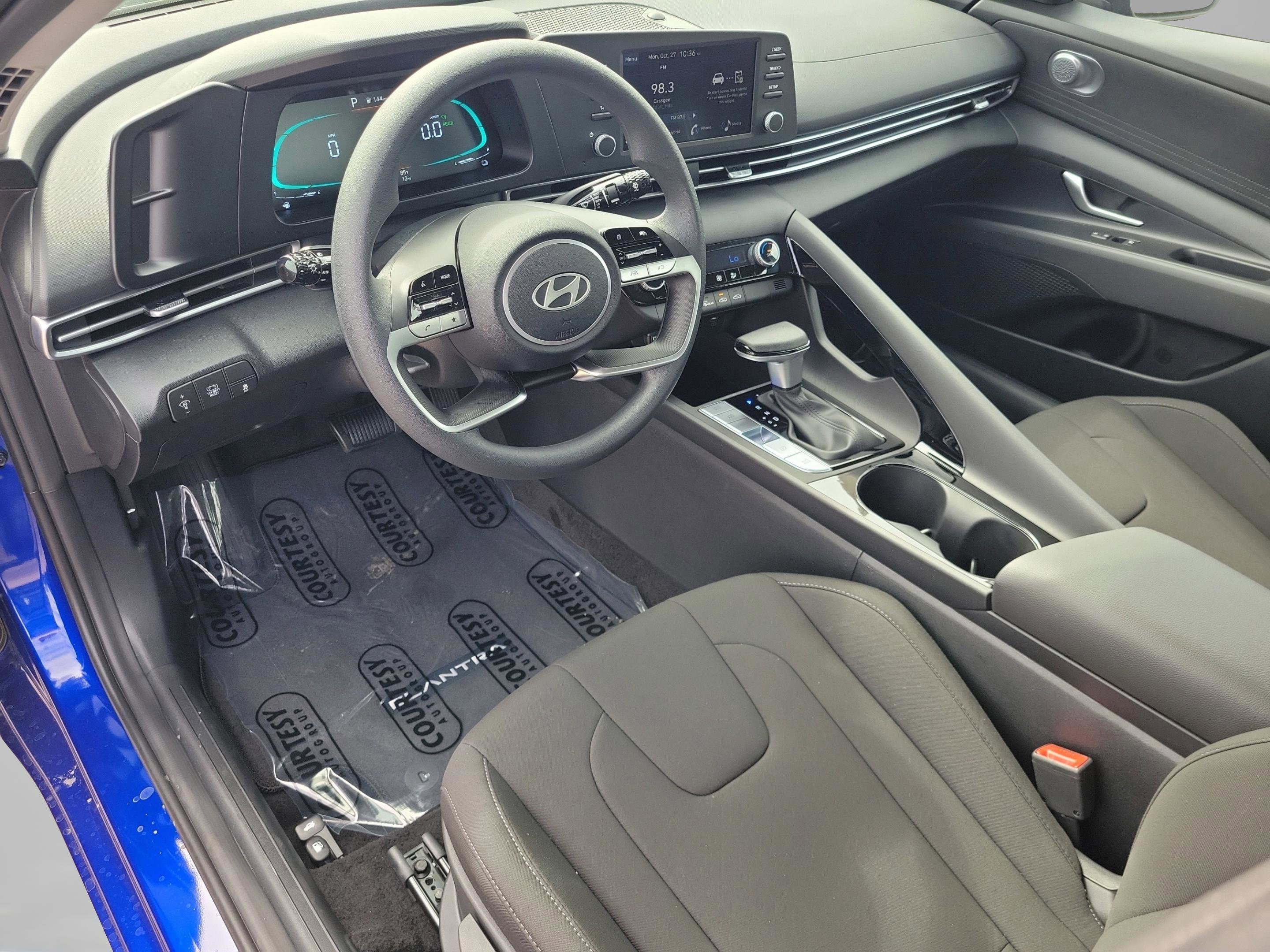 New 2026 Hyundai Elantra Blue image 20