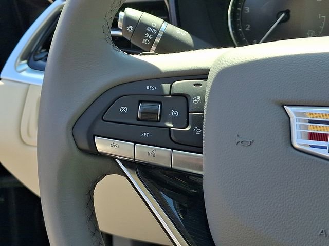 Certified 2025 Cadillac XT6 Premium Luxury w/ LPO, Floor Liner Package image 21