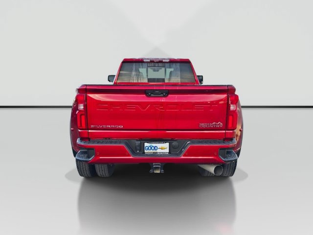 Used 2024 Chevrolet Silverado 3500 High Country w/ High Country Premium Package AWD/4WD image 4