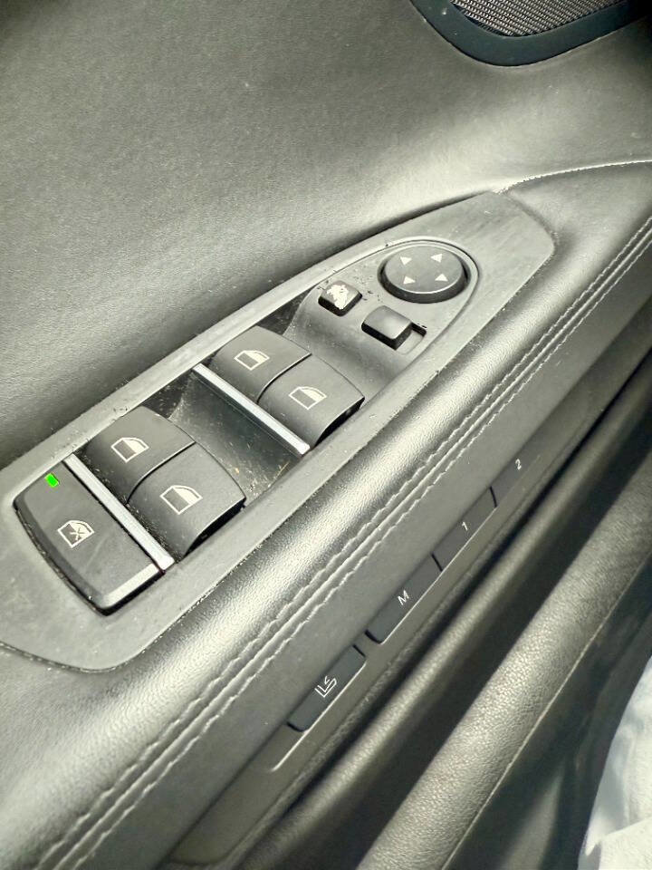 Used 2012 BMW 750Li image 31