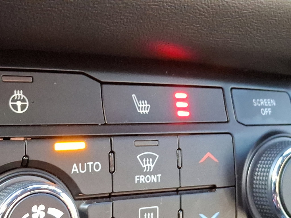 Used 2021 Dodge Durango GT image 31