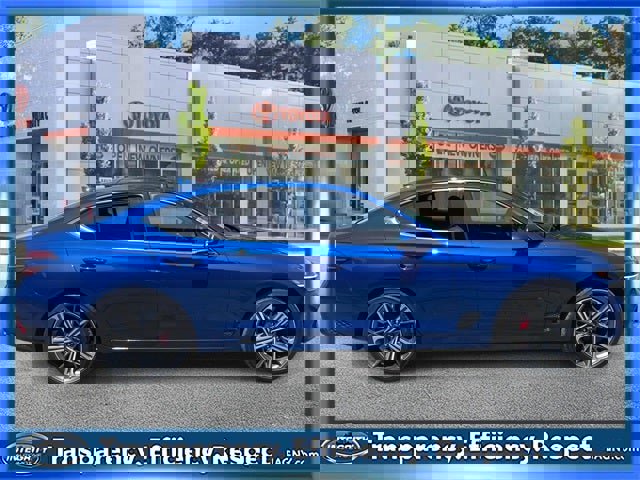 Used 2025 Genesis G70 2.5T w/ Sport Prestige Package image 5