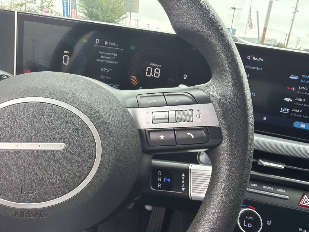 Used 2025 Hyundai Sonata SEL FWD image 25