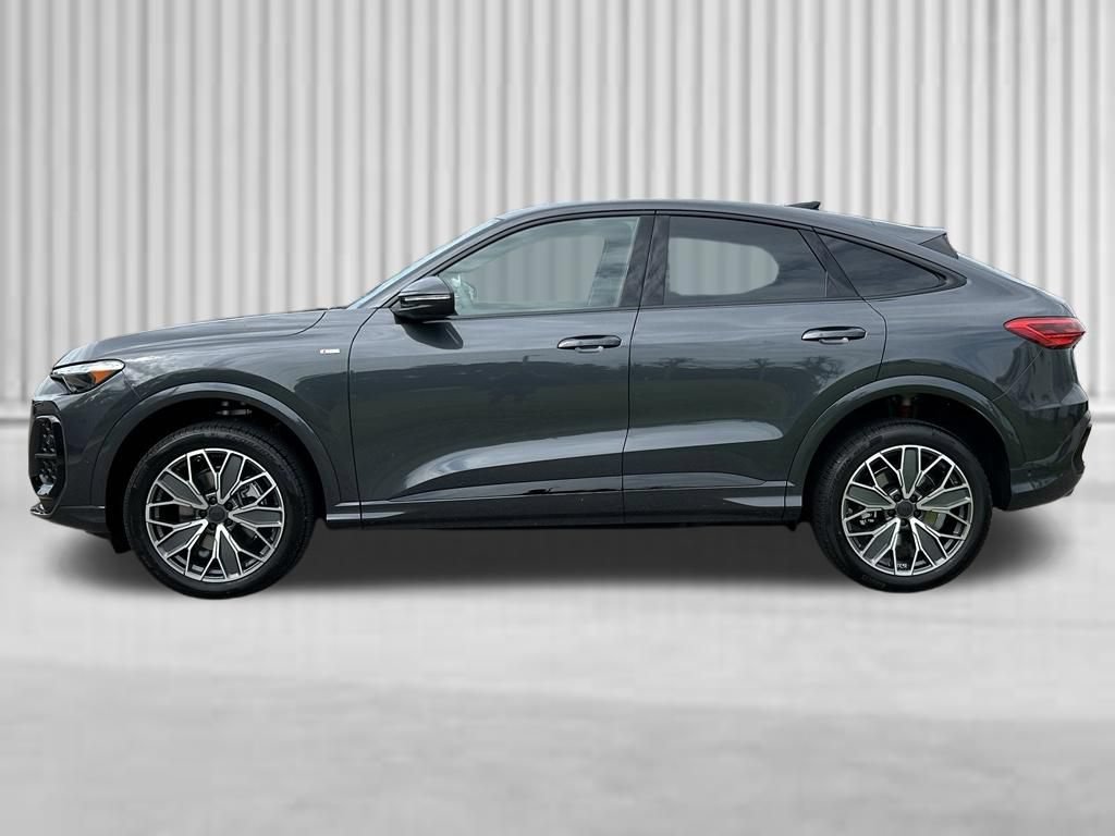 New 2026 Audi Q5 Premium Plus AWD/4WD image 2