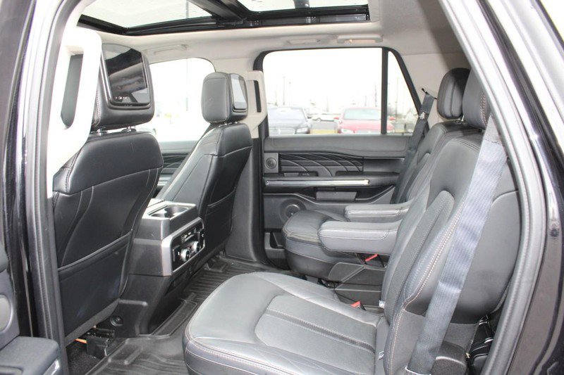 Used 2019 Ford Expedition Platinum image 12